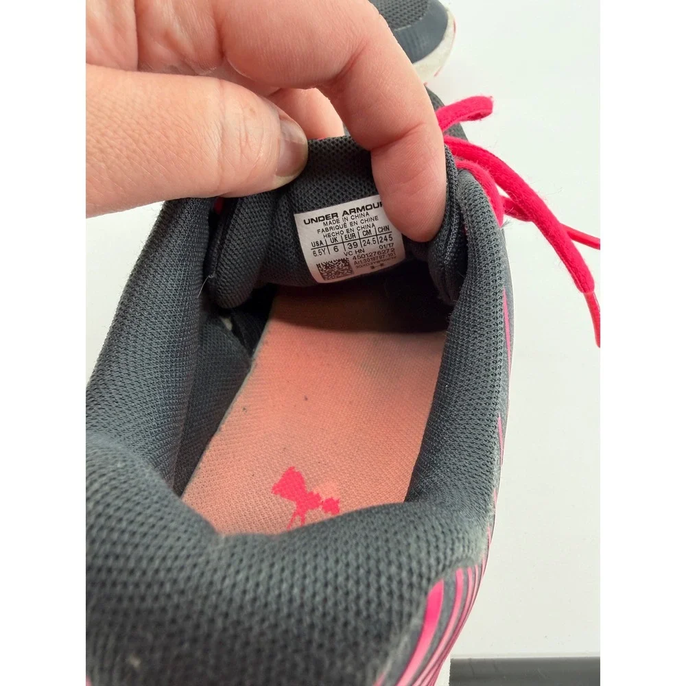 Under Armour Prime Girl's Running Shoes‎ Grey Pink 3019797-101 Size 6.5Y